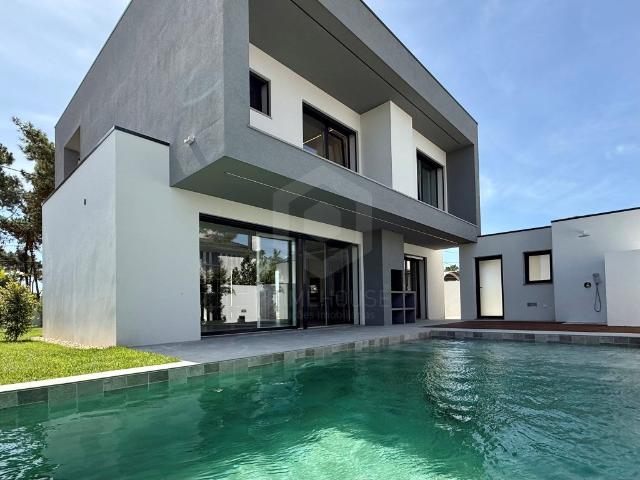 Vivenda venda em Almada, Setúbal