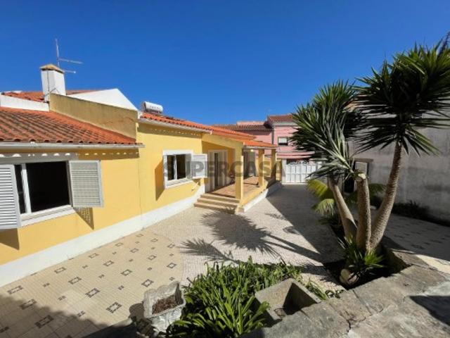 Casa venda em Peniche, Leiria