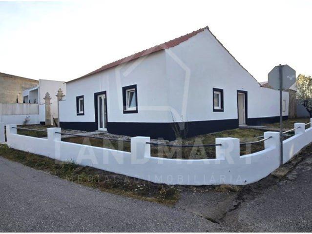 Vivenda venda em Alcobaça, Leiria