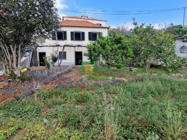 Casa venda em Azenha, Santa Cruz