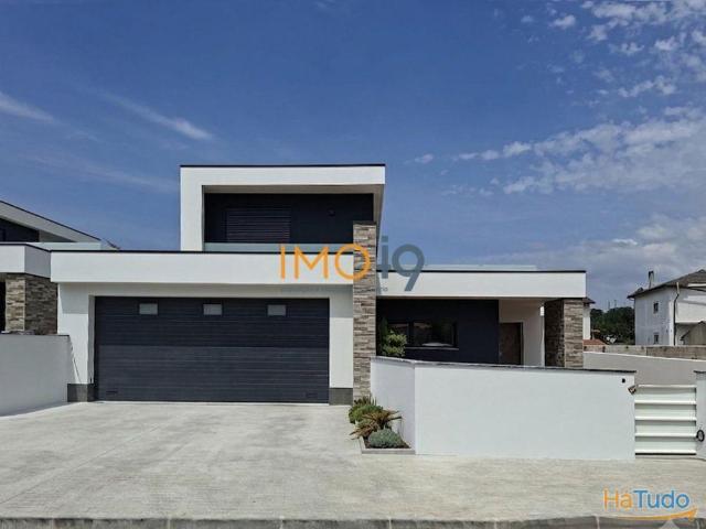 Casa venda em Ourém, Santarém