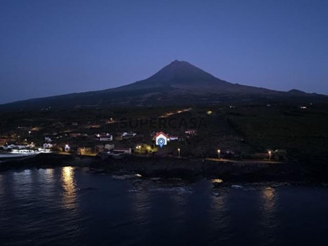 Casa venda em Açores, Madalena