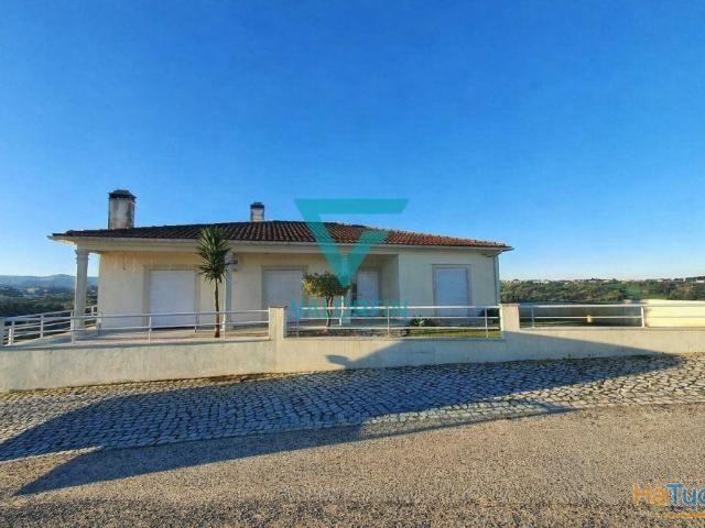 Casa venda em Batalha, Leiria