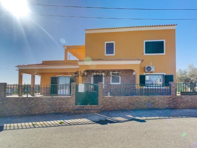Casa venda em Martim Longo, Faro