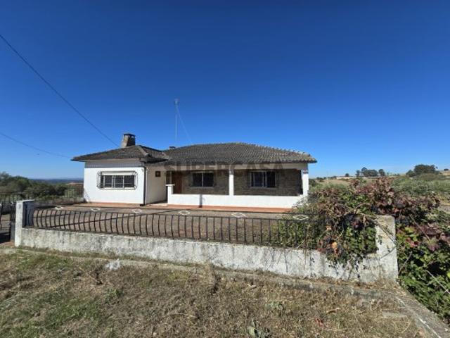Casa venda em Almeida, Guarda