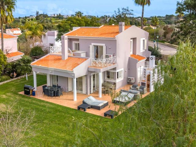 Vivenda venda em Lagoa, Faro