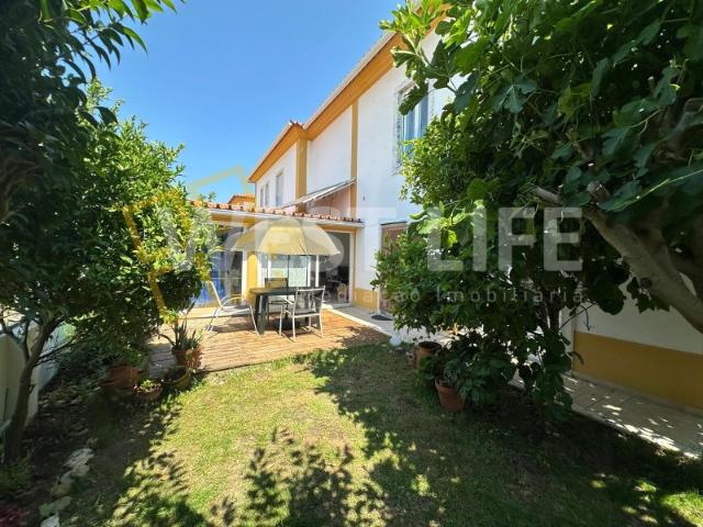 Casa venda em Marquiteira, Lourinhã