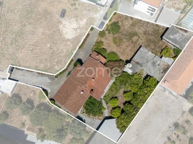 Casa venda em Eja, Penafiel