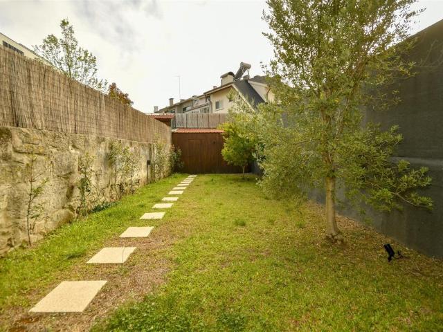 Casa alugar em Conjunto Urbano da Ribeira, Porto