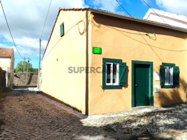 Casa venda em Pussos, Leiria