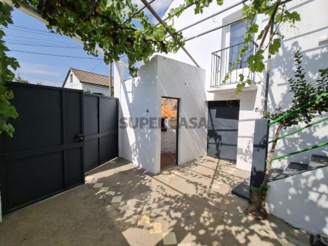 Casa venda em Oleiros, Castelo Branco