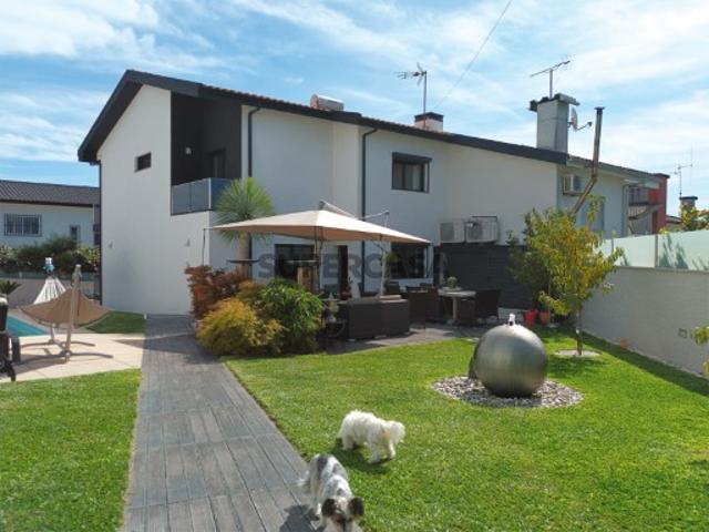Casa venda em Ferreiros e Gondizalves, Braga