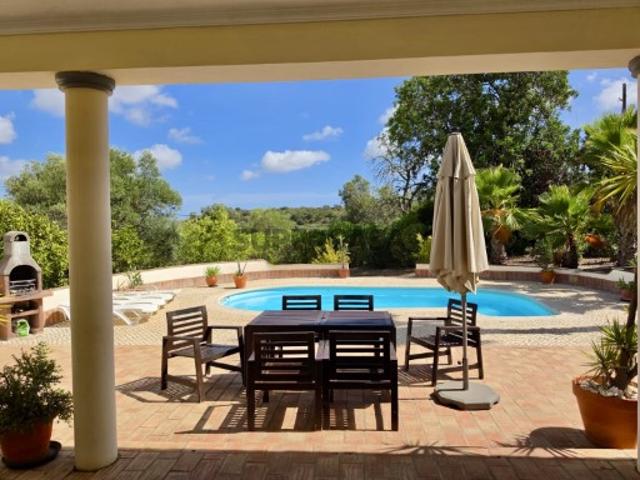 Casa venda em Foupana, Olhão