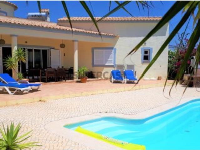 Casa venda em Foupana, Olhão