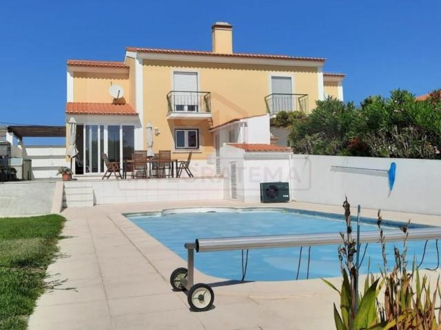 Vivenda venda em Alcobaça, Leiria