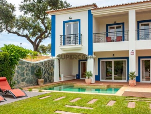 Casa venda em Redondo, Bairro António Festas