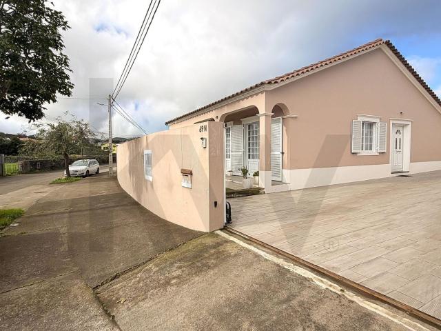 Casa venda em Açores, São Vicente Ferreira