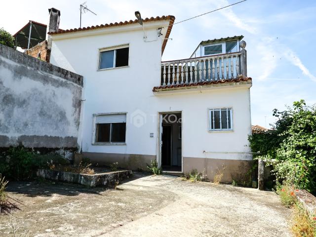 Casa venda em Alcanena, Santarém
