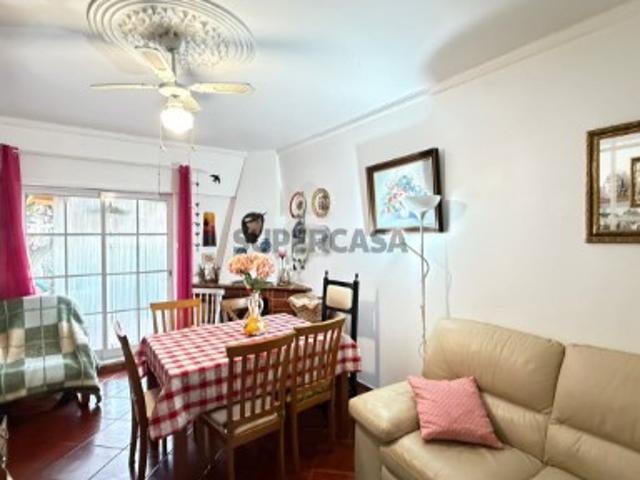 Casa venda em Bairro das Loureiras, Santiago Dos Velhos