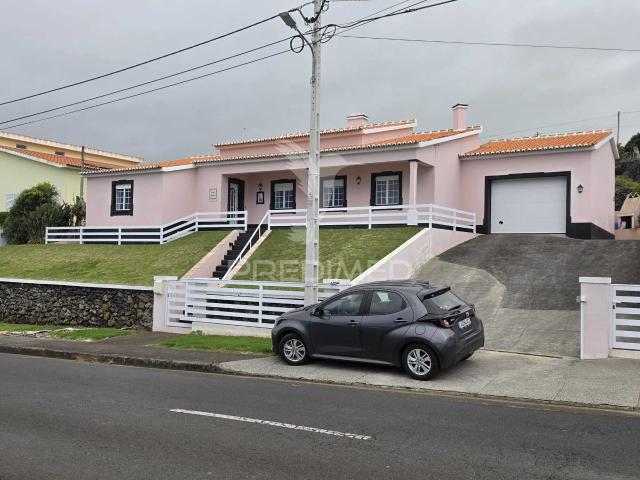 Casa venda em Açores, Porto Judeu