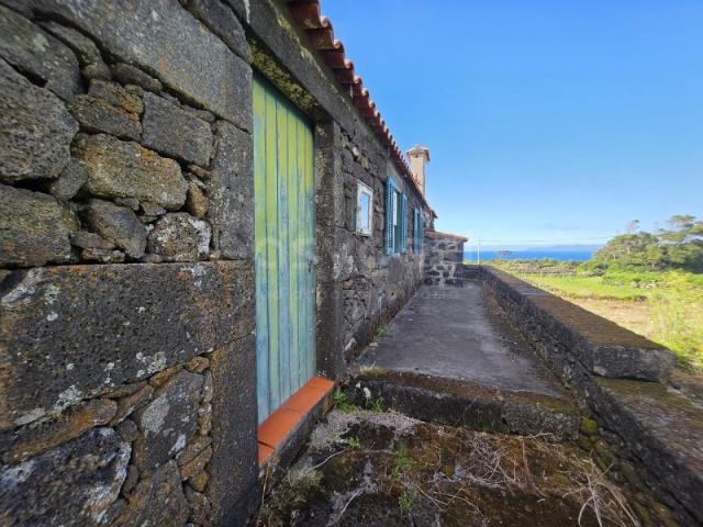 Casa venda em Açores, Madalena