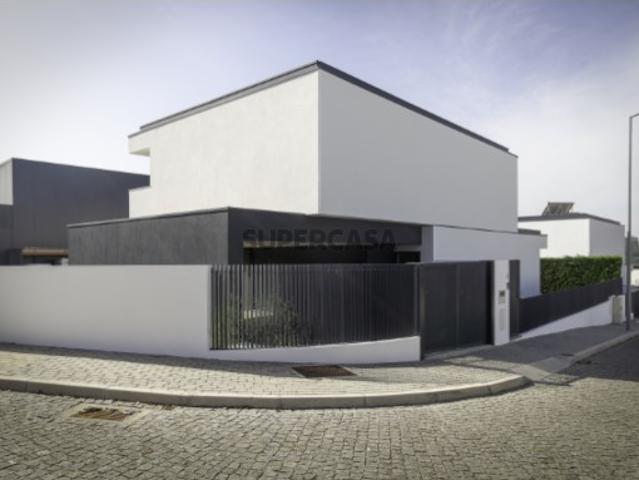 Casa venda em Gavião, Braga