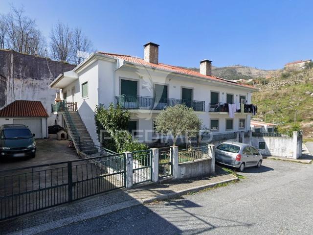 Casa venda em Castelo Branco, Canhoso