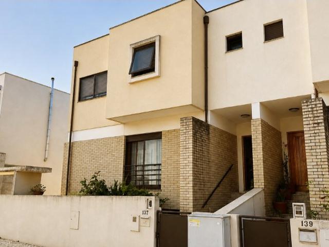 Casa venda em Maia, Barca