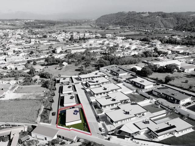 Vivenda venda em Caldas Da Rainha, Leiria
