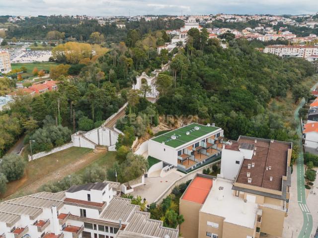 Casa venda em Urbanização da Encosta, Leiria
