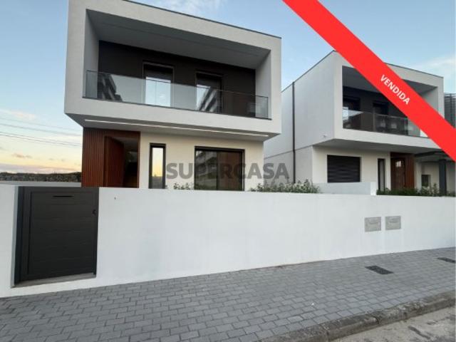 Casa venda em Vila Boa, Arcozelo