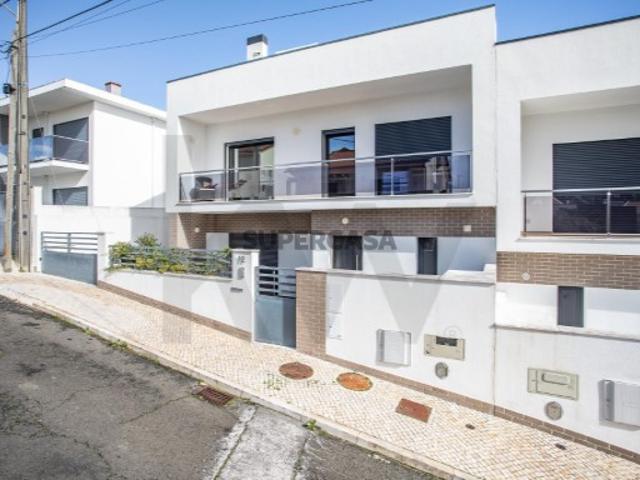 Casa venda em Santiago Dos Velhos, Lisboa