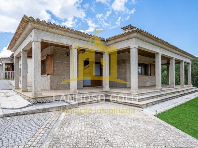 Casa venda em Além da Veiga, Póvoa De Lanhoso