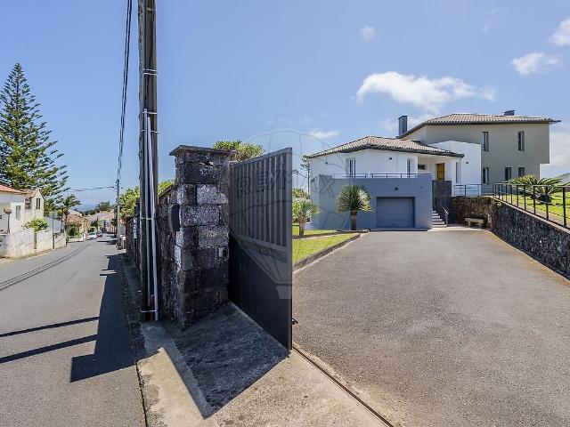 Casa venda em Pico da Pedra, Ribeira Grande