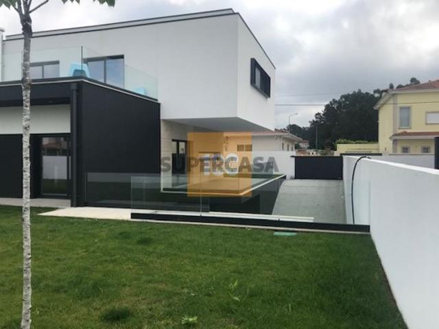 Casa venda em Trofa, Muro