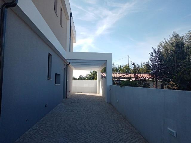 Vivenda venda em Fernão Ferro, Seixal