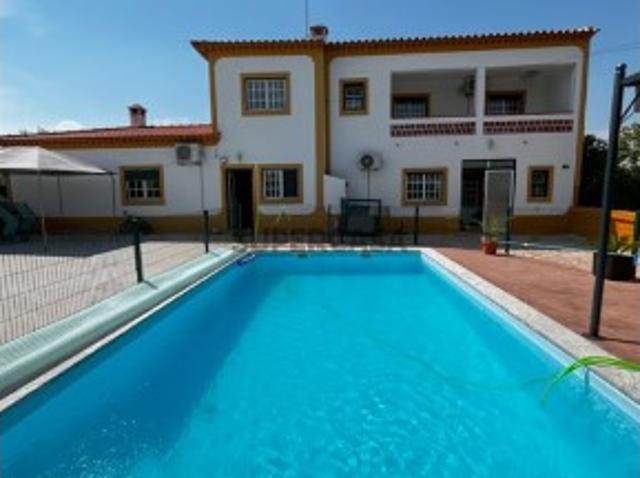 Casa venda em Tomar, Delongo