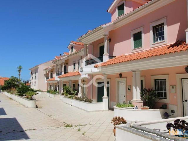 Casa venda em Marinha Grande, Leiria