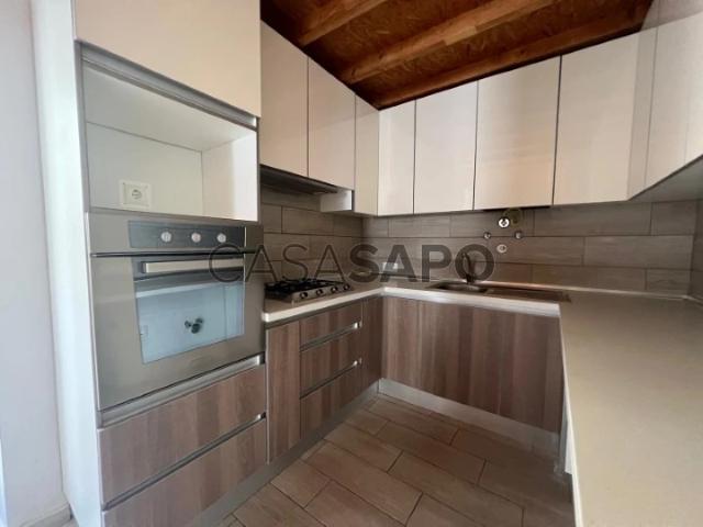 Casa alugar em Cadaval, Vermelha