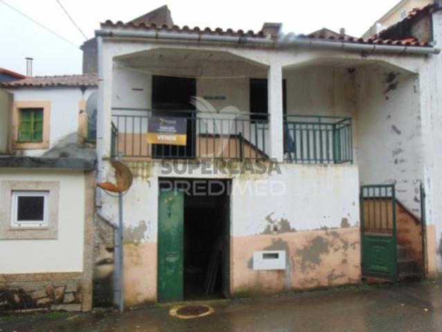 Casa venda em Vilarinho de Tanha, Vila Real