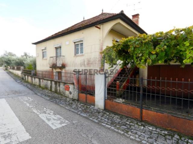 Casa venda em Pombal, Corujeiras