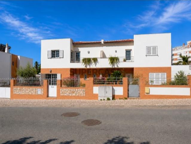 Casa venda em Albufeira e Olhos de Água, Albufeira