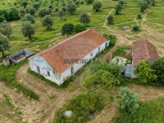 Casa venda em Tojosa, Santarém