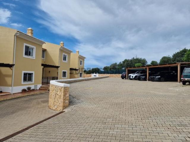 Casa venda em Poço Frito, Alcantarilha