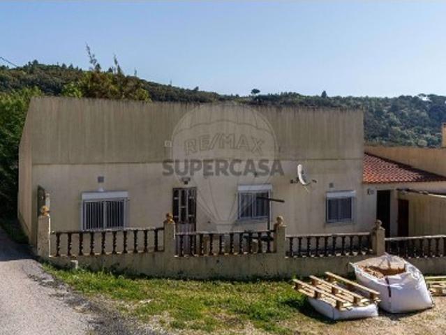 Casa venda em Alenquer (Santo Estêvão e Triana), Alenquer