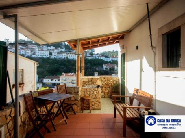 Casa venda em Alenquer (Santo Estêvão e Triana), Alenquer