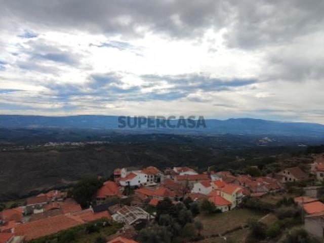 Casa venda em Algodres, Guarda