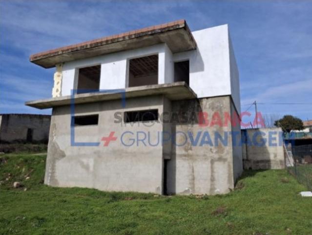 Casa venda em Matela, Bragança