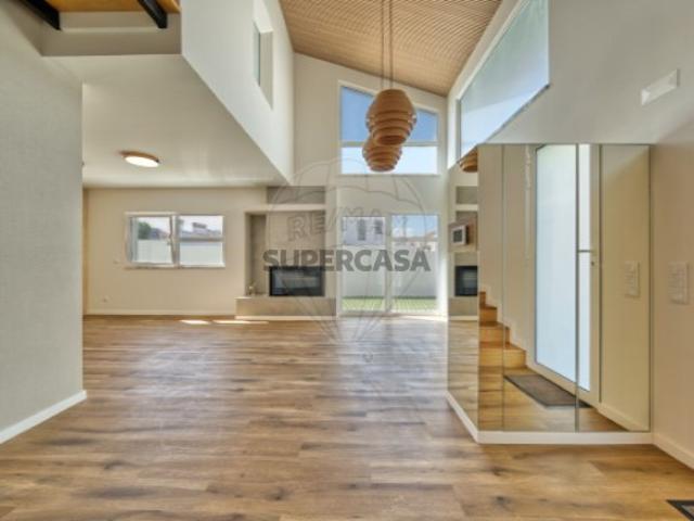 Casa venda em Almeirim, Santarém