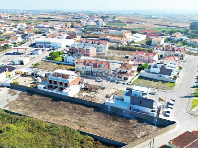 Casa venda em Bufarda, Peniche